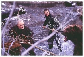 영화>디엣지 'The Edge'< - 알래스카 식인곰과의 사투.