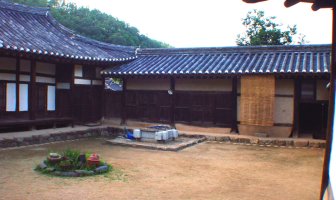 고택
