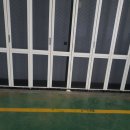 건천식품 | 경주방충망 전문업체 – 건천 쌀공장 대형 출입문 방충망 설치 사례