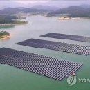 유리 태양광발전소 이미지