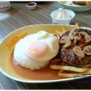 인기많은 필리핀 패스트푸드 졸리비 햄버거외에 맛있는 메뉴가 가득(Jollibee) 이미지