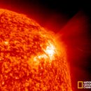 [동영상 포함] 초속 2천KM 원자폭탄 10억개 위력 태양폭풍이 2013년 5월 지구와 충돌한다?!..지구멸망이 현실로? 천문학자들 우려 ;;;; 이미지