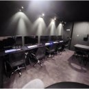 아지트게임존 이미지