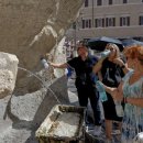 ​폭염이 여행 산업에 어떤 영향을 미치는지 이미지