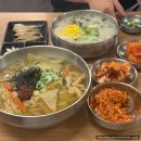 길동역 맛집 석촌칼국수보리밥 길동점 포차칼국수 사골만둣국 수육 추천