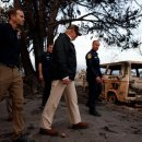 Wildfire Evacuees Not Impressed With Trump’s Rake Remarks During California Visit by Rolling stones 이미지