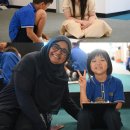 Grade 2 researchers were #SeenAtISKL putting 이미지