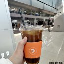 비행기조형물 | 대한항공 국내선 비행기 KE1179 탑승 후기: 김포에서 제주도로