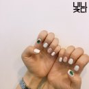 빛나다손;눈썹