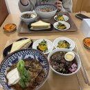 나무그늘숲아래