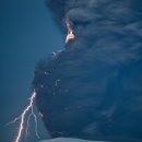 최근의 아이슬랜드 화산 사진들 이미지