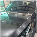 화이트 광택 손세차 이미지