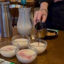 마을안길 | 느린마을 양조장 홍대점｜여름 막걸리(1,000ml) &amp; 느린마을 플래터, 치즈삼겹쭈꾸미 홍대입구역 모임장소