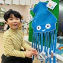 💙Writing sentences practice&amp;I like squid game&amp;Clothes&amp;Put on your cap💙 이미지