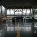 군산역 대합실 이미지