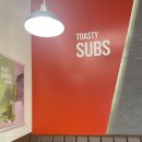 퀴즈노스 대전테크노점 | 퀴즈노스, 오븐에서 갓 구워 나오는 샌드위치로 간단하고 건강하게 한끼