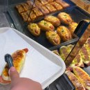 호감케이크 | [판교역 맛집] 랩오브파리바게트 망고 소확케이크 솔직후기 (ft. 그릴치즈 베이컨포테이토)