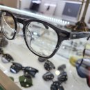 안경혜윰 이미지