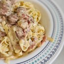 4513 | 크림파스타 만들기 폰타나 소스 활용 베이컨 소세지 파스타 레시피