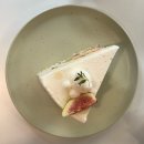 까치로6번길 | [까치울 카페] 컬리빌리지, 디저트 존맛 분위기 좋은 느좋 카페 (내돈내산)