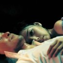 만남 초기에 "잠자리 생각만" 하는 남자 특징 이미지