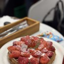 명동 🍓 딸기와플 먹기 :) 카페 포엠 후기 ❤️