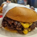 다이데이 | 압구정 데이트 선데이 버거 클럽 방문 후기 굿데이 투 다이 머쉬룸 스위스 양송이 프라이즈 딥 프라이드...