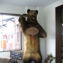 도깨비마을 동상 앞 이미지