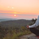 요가 야간 이미지