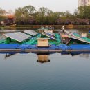 수원시: 세계 최초 '다면체 수상 태양광 무축 회전 시스템' 기술 획득! 이미지