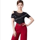 숄더댄스 | 세련된 무대룩 완성 여성 오프숄더 댄스복으로 반짝이는 순간을