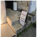 이중섭거리 입구 | 옛 온천탕 개조한 감성공간 이중섭거리카페 라바르 방문후기