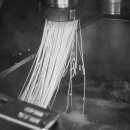 황금밀면 이미지