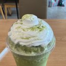 천씨씨커피 부천대점 | 천씨씨커피에서 마신 녹차라테, 크림 듬뿍 올려진 한 잔의 여유
