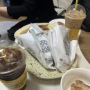 컴포즈커피경복궁점 이미지