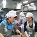 5월18일 서구노인문화센터. 급식 조리 배식 자원봉사 이미지