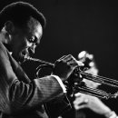 노르웨이의숲 이미지