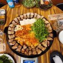 무쇠김치삼겹 - 마포구 와우산로21길 20-5 | 무쇠김치삼겹