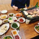 꿀꿀이 돈돈돈 이미지