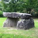 신접리 고인돌 이미지