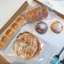 파리바게뜨 양산덕계점 | 양산 덕계 파리바게트 초코소라빵 연유크림빵 베이글피자빵