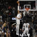 근데 NBA가 농구의 눈을 완전 높혀놓음.fact 이미지