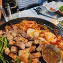 선사솥뚜껑삼겹살 이미지