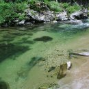 아이유 펜션 이미지