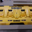 DEWALT DCB104 디월트 충전기 220V개조작업 수리 가능한곳 이미지