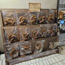 벨포스트 | 화장실 급해서 우연히 들어간 카페가 프레즐 맛집 브래디포스트 성수점이었던 후기