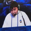 네네치킨엔봉구스밥버거 호계점 | May