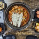 백두산돼지마을