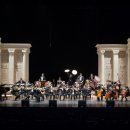 뮤직 인 더 다크 이미지