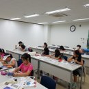 도서관에서 세계사 여행 이미지